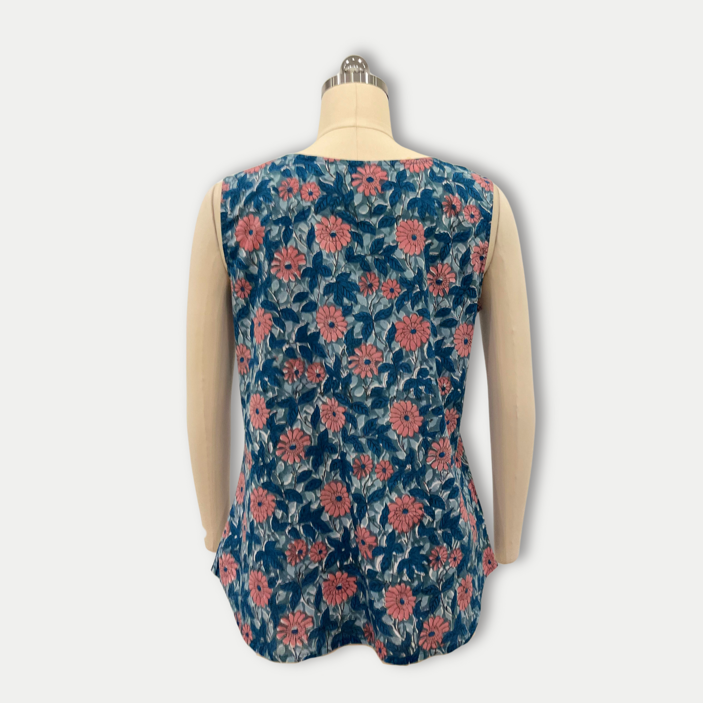 Lily Sleeveless Top in Dark Blue